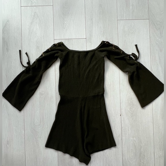 MLM Label Lace-Up Off-The-Shoulder Romper (Size S, dark green) - Picture 2 of 2